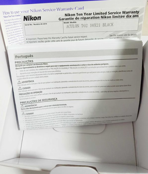 Nikon   Coolpix S203.