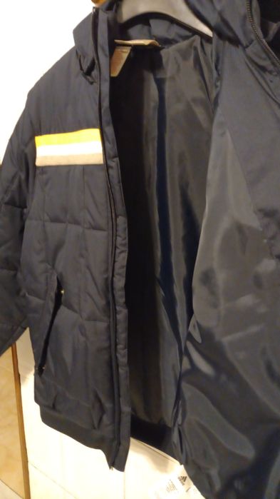 Vendo blusão acolchoado da ADIDAS a muito bom preço