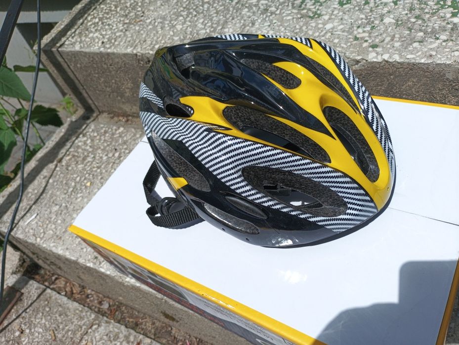 Kask rowerowy,regulowany