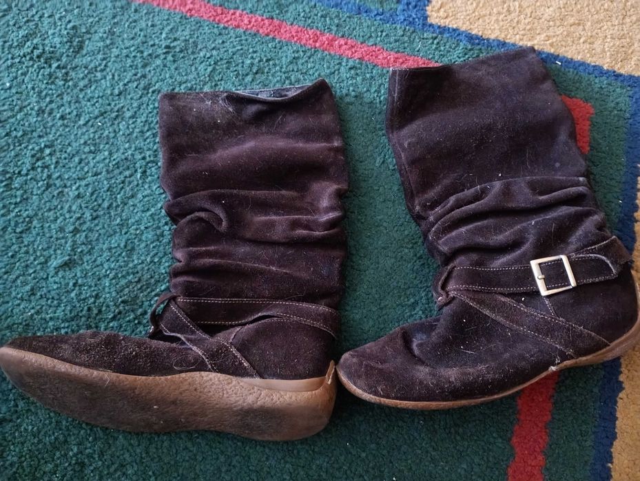 Botas de Cano Médio com Fivela – Conforto sem abdicar da Moda