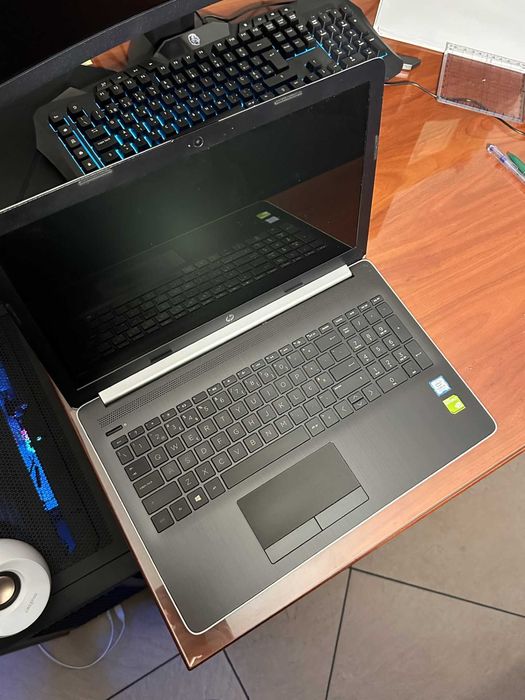 Computador portátil HP i5