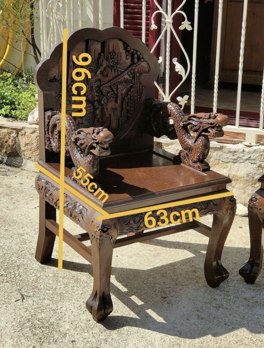 Conjunto de sofá em cânfora
