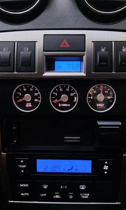 Consola central Hyundai Coupé GK 2.0