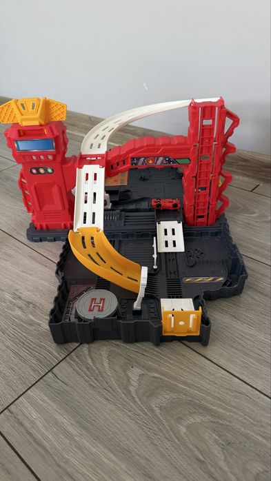 Ігровий набір Maya Toys Паркінг