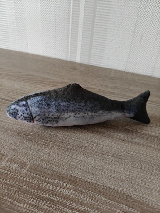 Іграшки для кота