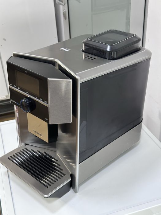 SIEMENS EQ9 plus connect s500 TI9558X1DE ekspres ciśnieniowy