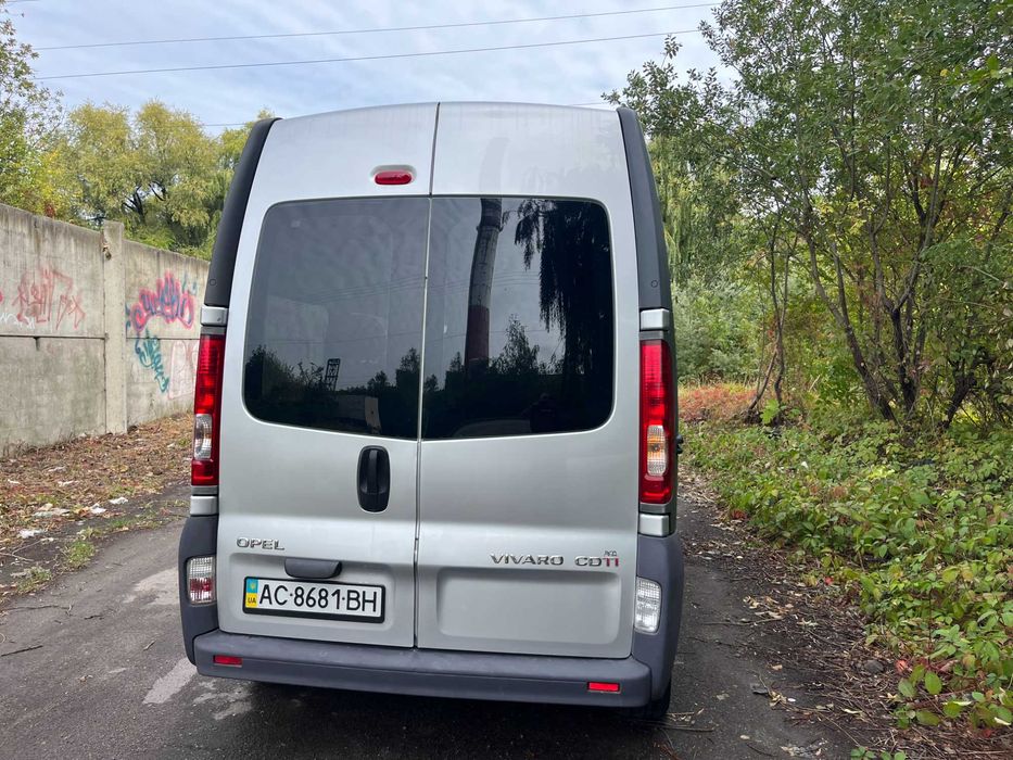 Оpel Vivaro Extra Long  Пасажир 9 місць В рідній фарбі!