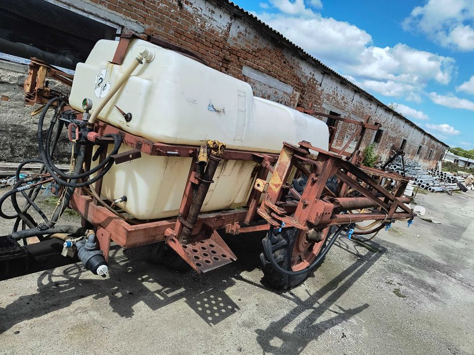 ОП 2000 оприскувач