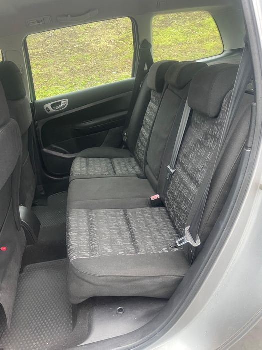 Peugeot 307 SW 1.6 HDI (Diesel)