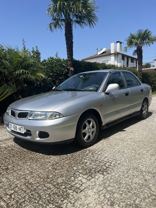 Mitsubishi carisma 1.6 ou troca — photo 2
