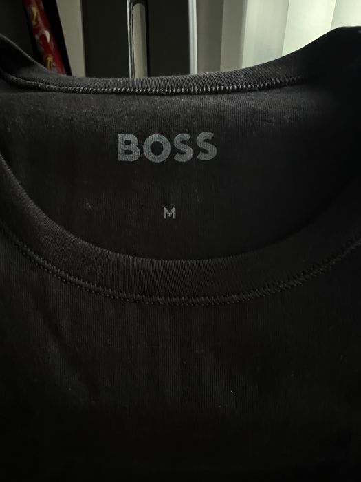 Tshirt preta Boss