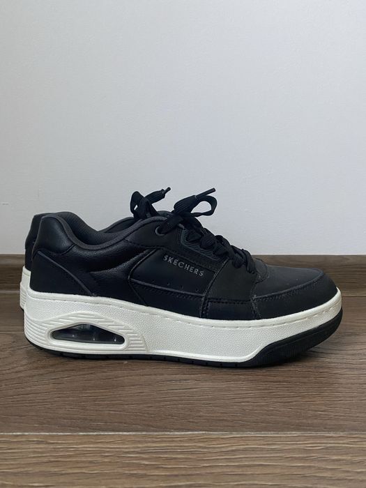 Кросівки Skechers  Air-Cooled Memory Foam