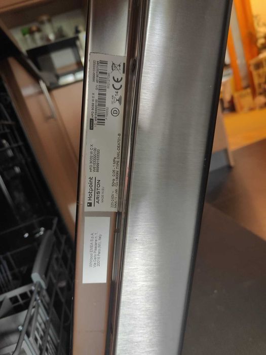 Máquina de lavar loiça Ariston