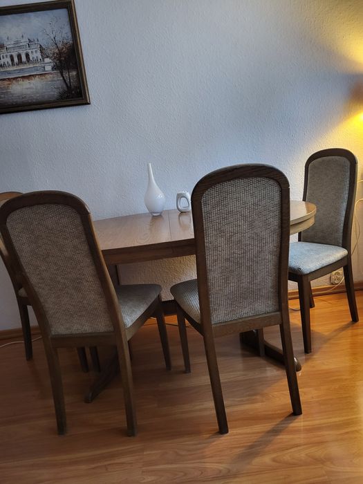 Stol plus 4 krzesla
