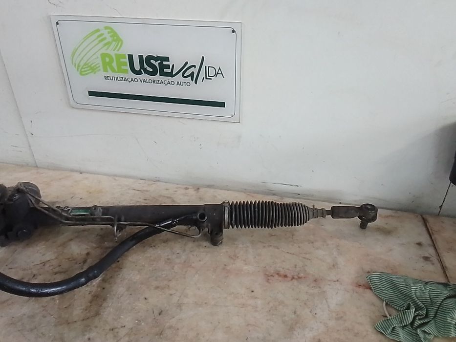 Caixa de direção VOLKSWAGEN Passat (3B3)