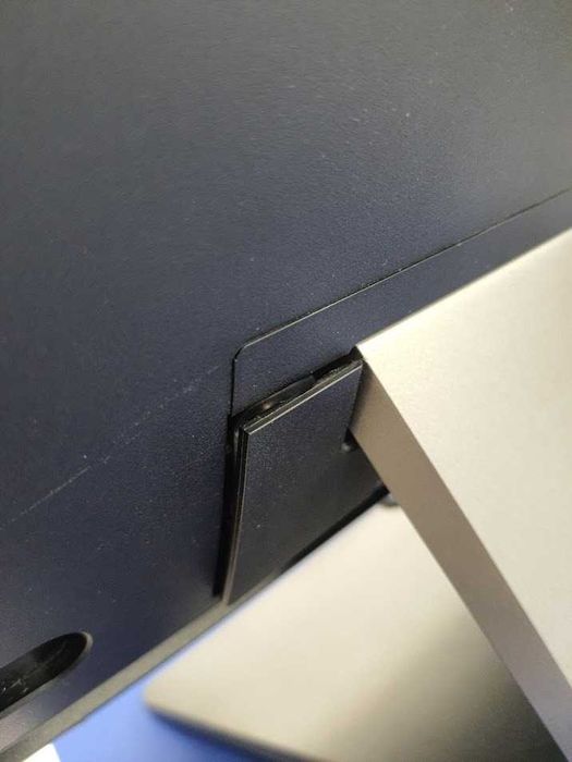 Komputer AiO Asus ET2210I Intel i3, 4GB RAM, HDD 250 GB