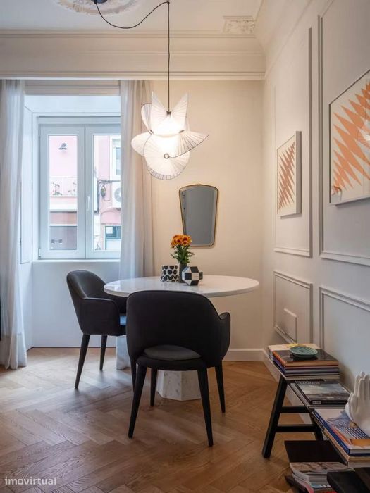 Apartamento T1 com estacionamento, Estrela, Lisboa