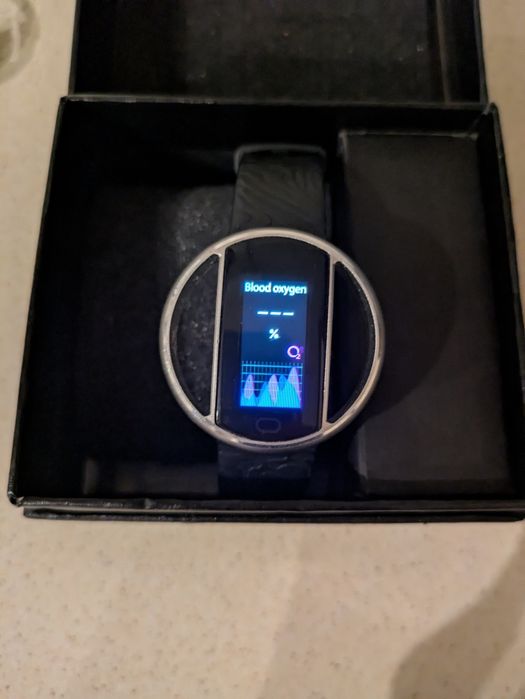 Smartwatch damski Garett Nicole srebrny