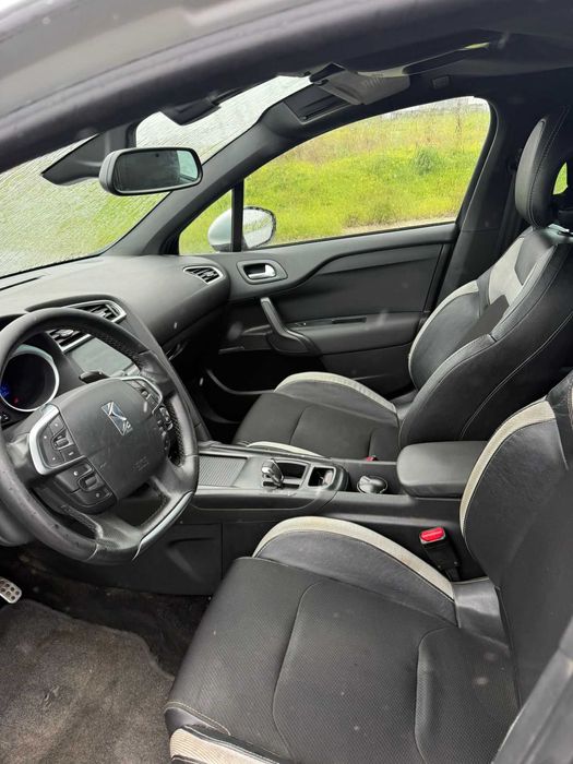 Citroen DS4 eHDI Hibrido Automatico
