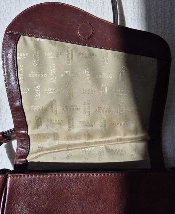 Torebka listonoszka Osprey London skóra