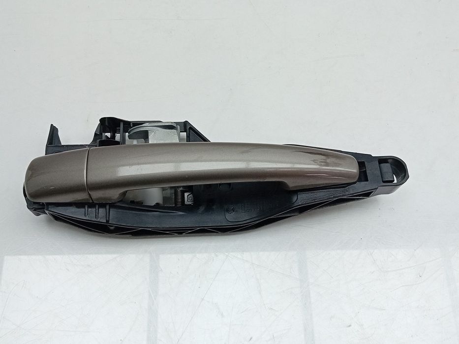 Puxador porta trás direito PEUGEOT 2008 I (CU_)