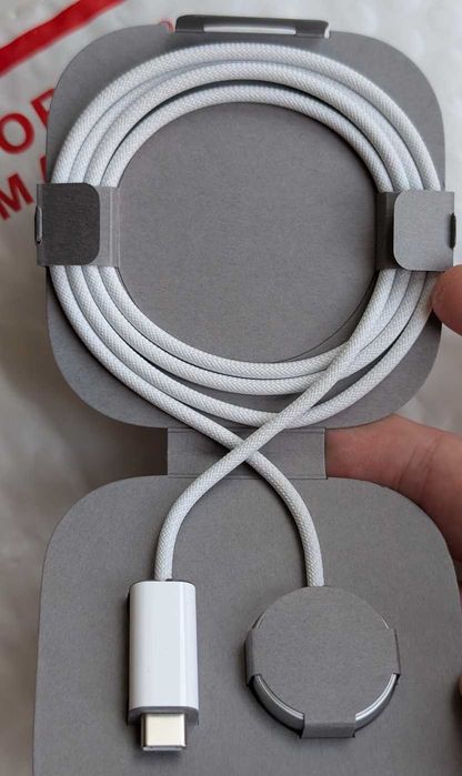 комплектні від ULTRA плетені Apple Watch Magnetic Fast Charger A2515
