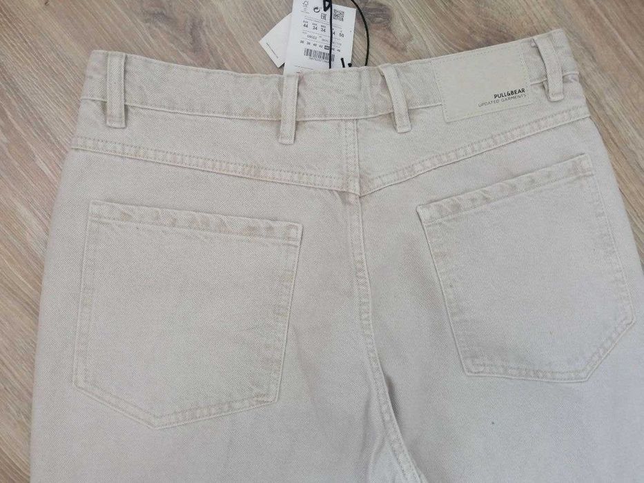 Джинсы pull&bear  евро 44 л-хл светлый беж плотные