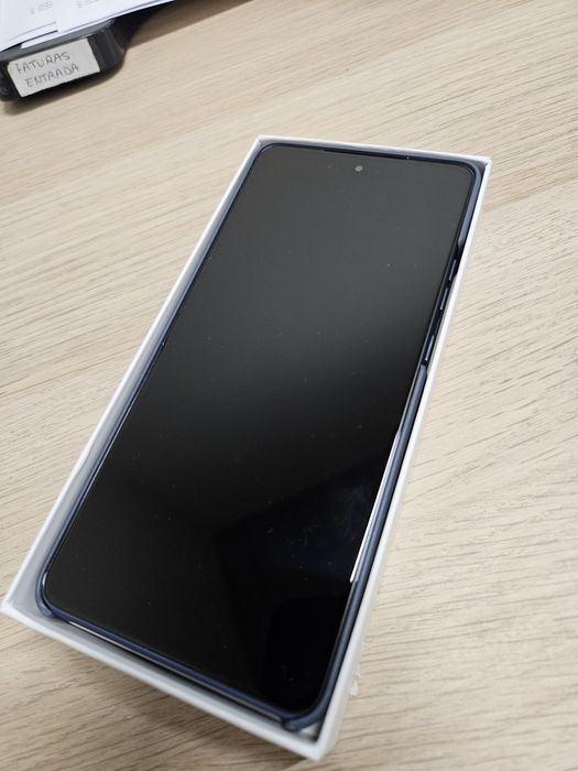 Motorola g86 8gb 256gb