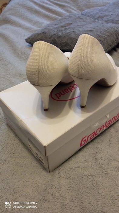 Buty ślubne, białe 39, czółenka