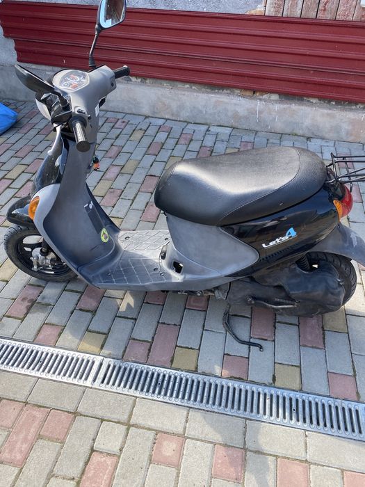 Продам скутер suzuki lets 4