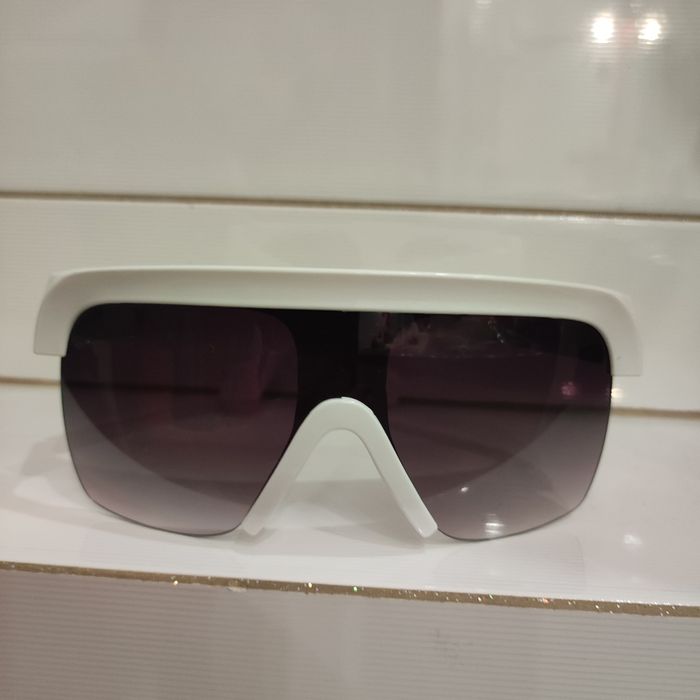 Okulary przeciwsłoneczne Biała oprawa