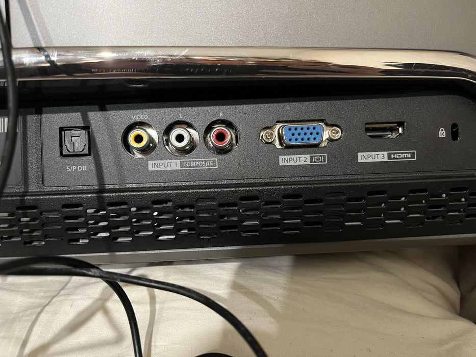 Komputer Dell Inspiron One 2310.