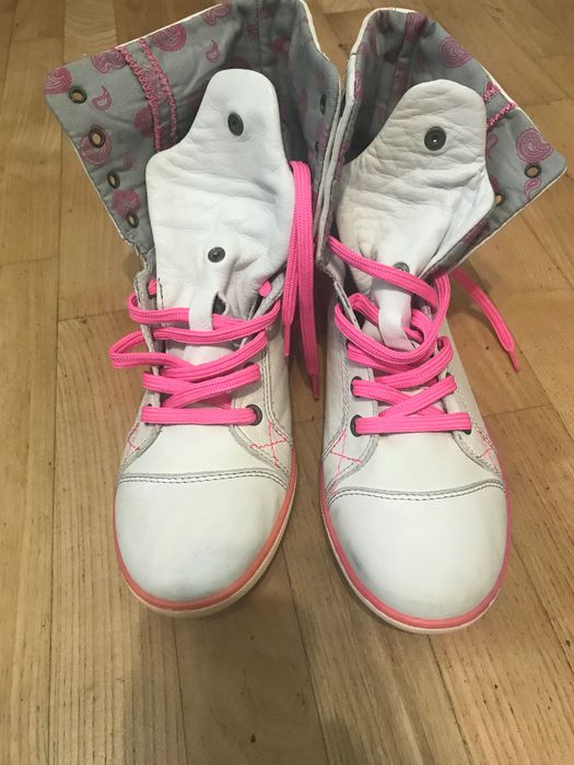 Снікерси шкіряні жіночі