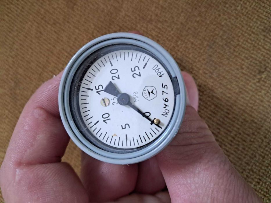 Манометр 25 МПа, 250 атм: 170 грн. - Інший інструмент Харків на Olx