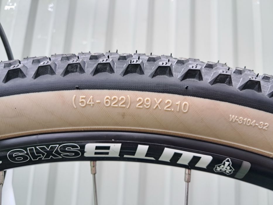 Kona HEI Двохпідвіс 29 колеса ГідравлікаShimano Deore Rock Shox Monarh