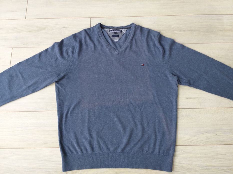 Sweter męski Tommy Hilfiger w rozmiarze XL