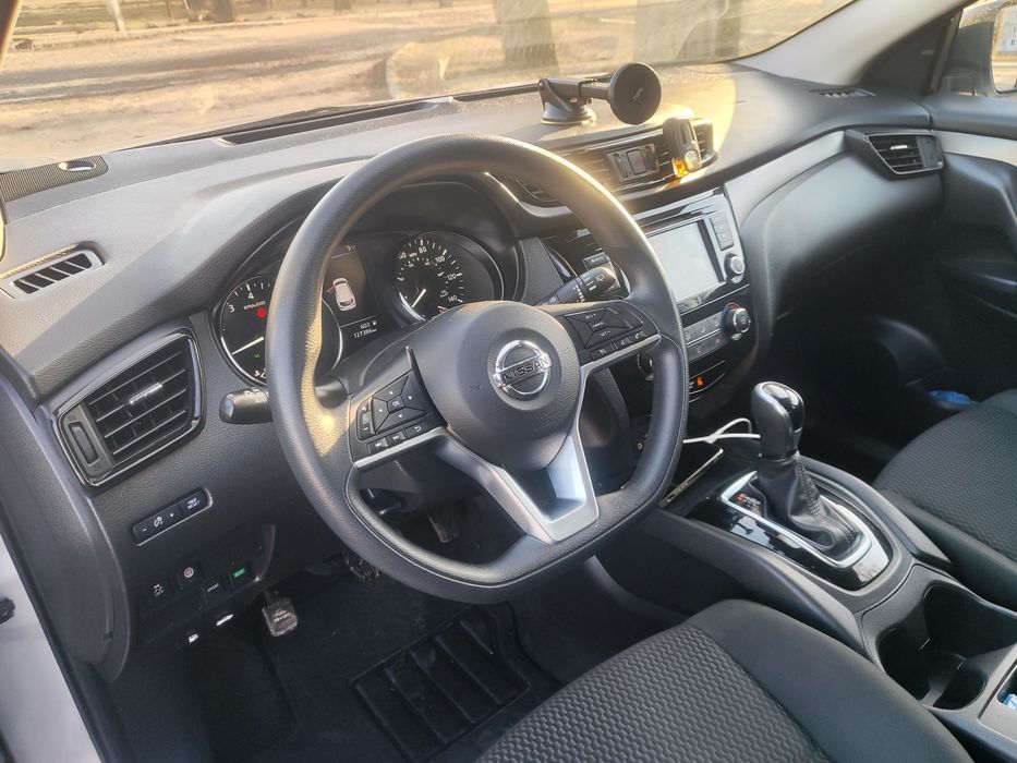 Nissan rogue sport