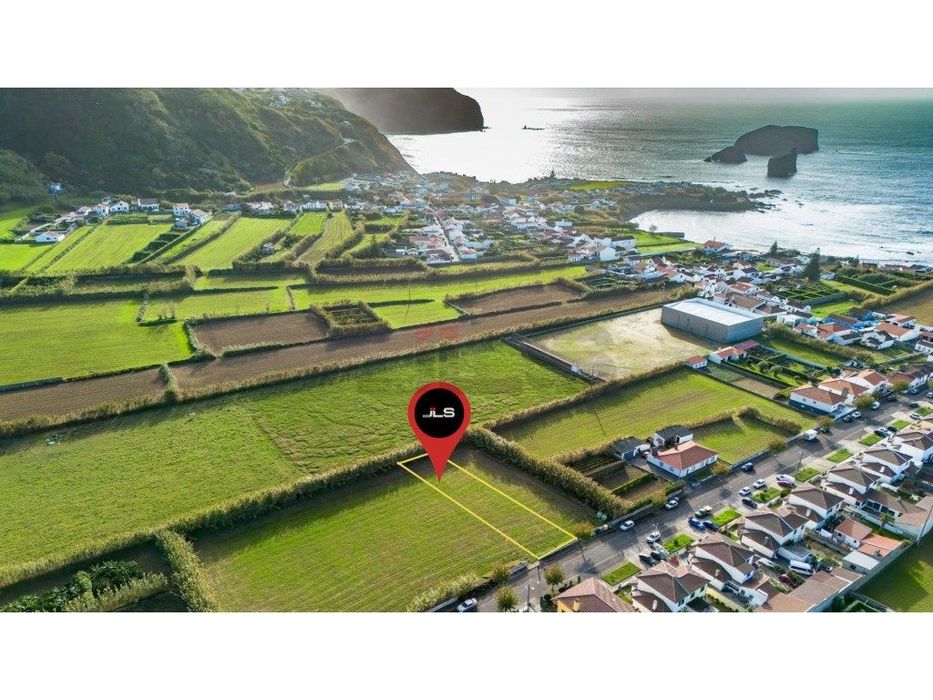 LOTE DE 771M2 situado na Freguesia de Mosteiros, Ilha de São Miguel...