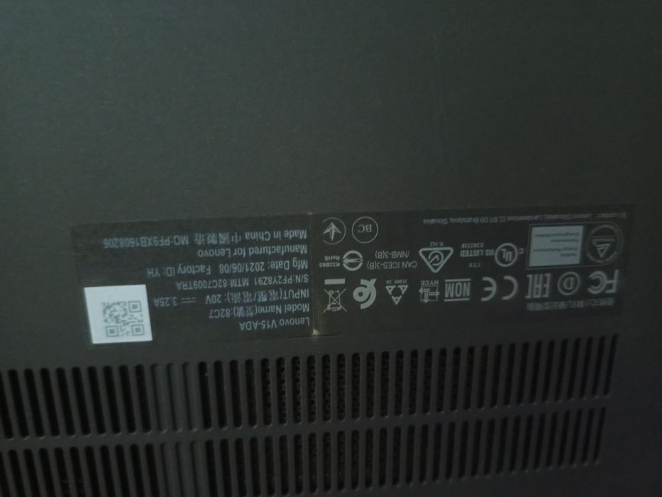 продам Lenovo V15-ADA