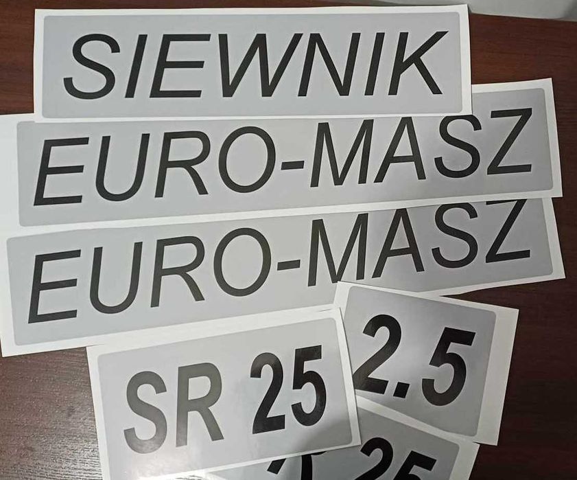 Naklejki maszyny budowlane rolnicze samochody Naklejki Mecalac 11CXi
