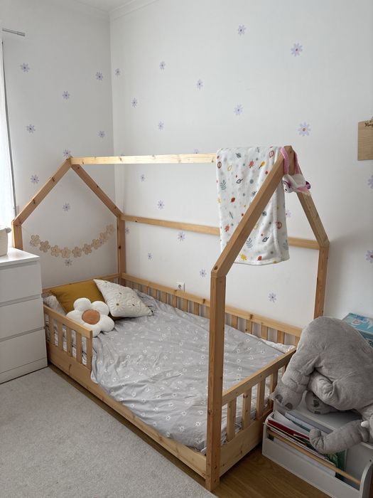 CAMA MONTESSORI NATURAL inclui estrado