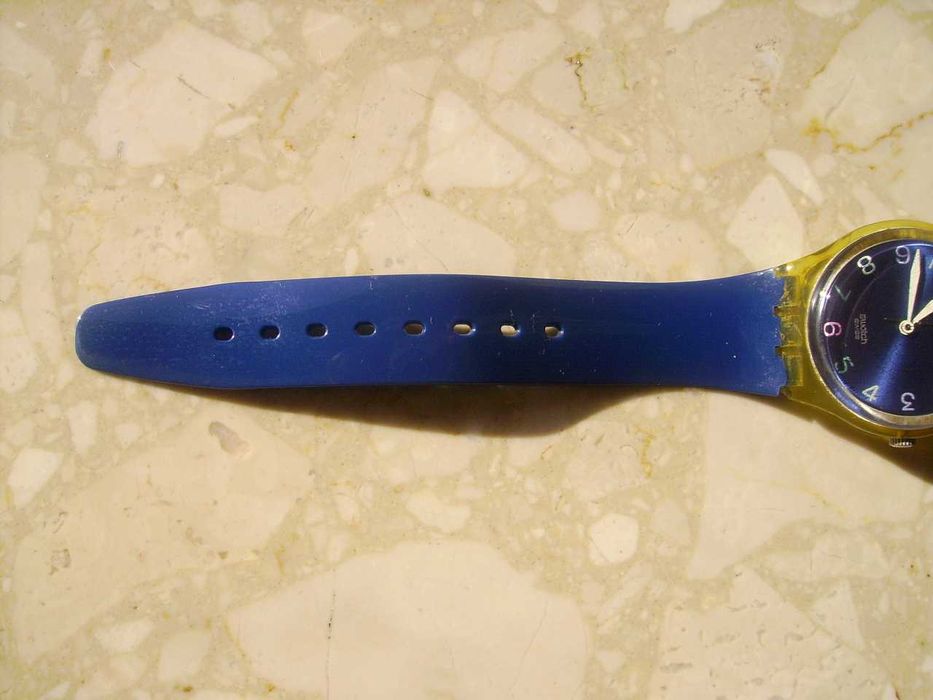 Zegarek Swatch gn209 Swiss Made uszkodzony + niebieski pasek oryginał stan bardzo dobry + pudełko bez baterii