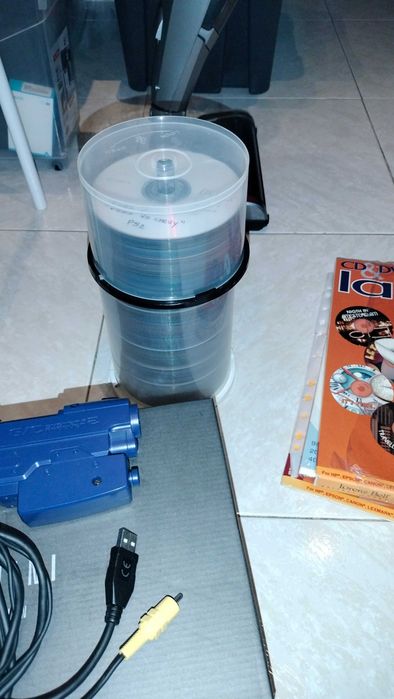 Consola  PS2 DESBLOQUEADA + 3 Comandos + Pistola +150 JOGOS + EXTRAS