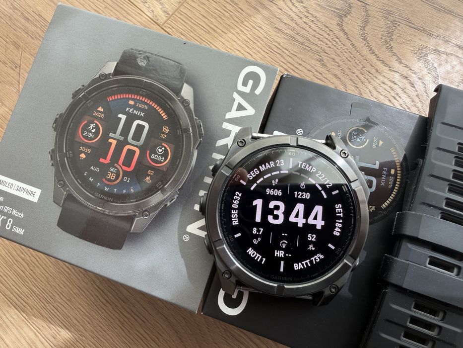 Garmin Fênix 8 Amoled 51mm Titanium/Safira