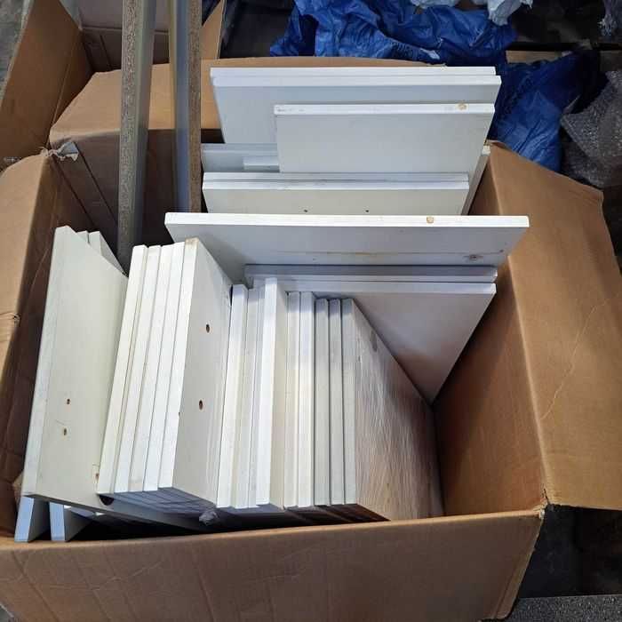 Fronty kuchenne ,zawiasy uchwyty i  blat kuchenny