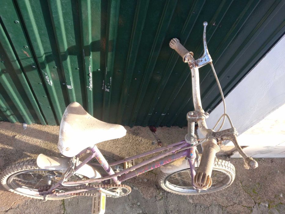 Bicicleta antiga