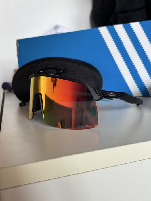 okulary Oakley Sutro Lite