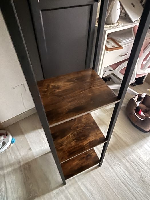 Estante NOVA - formato escada, 30 x 30 x 160