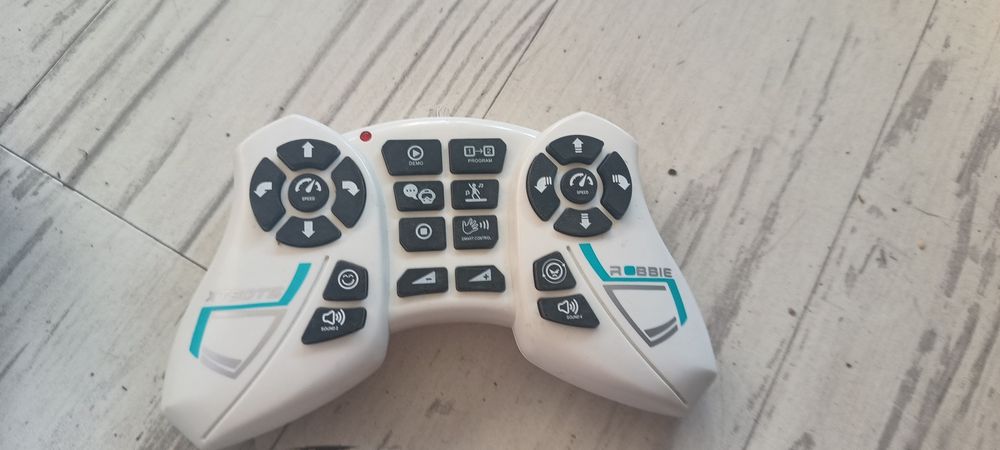 Robot zdalnie sterowany steam Robbie Bot-Xtrem bots nieużywany