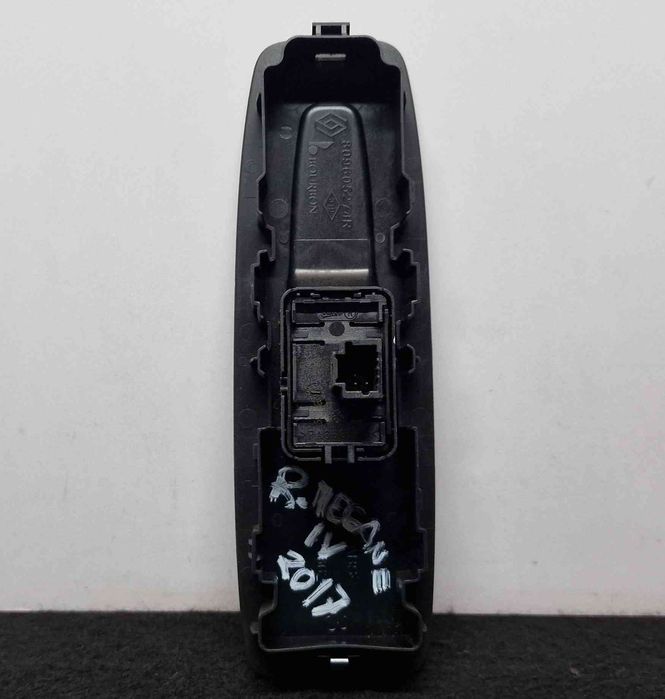 Comando / Botão / Interruptor Vidros Frente Direito RENAULT MEGANE IV Sport Tourer (K9A/M/N_) ano 2017